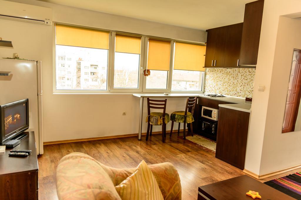 Apartment Leonardo Da Vinci Пловдив Экстерьер фото